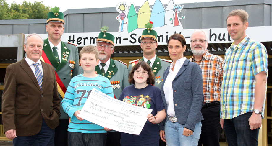 Spendenscheck Hermann-Schmidt-Schule